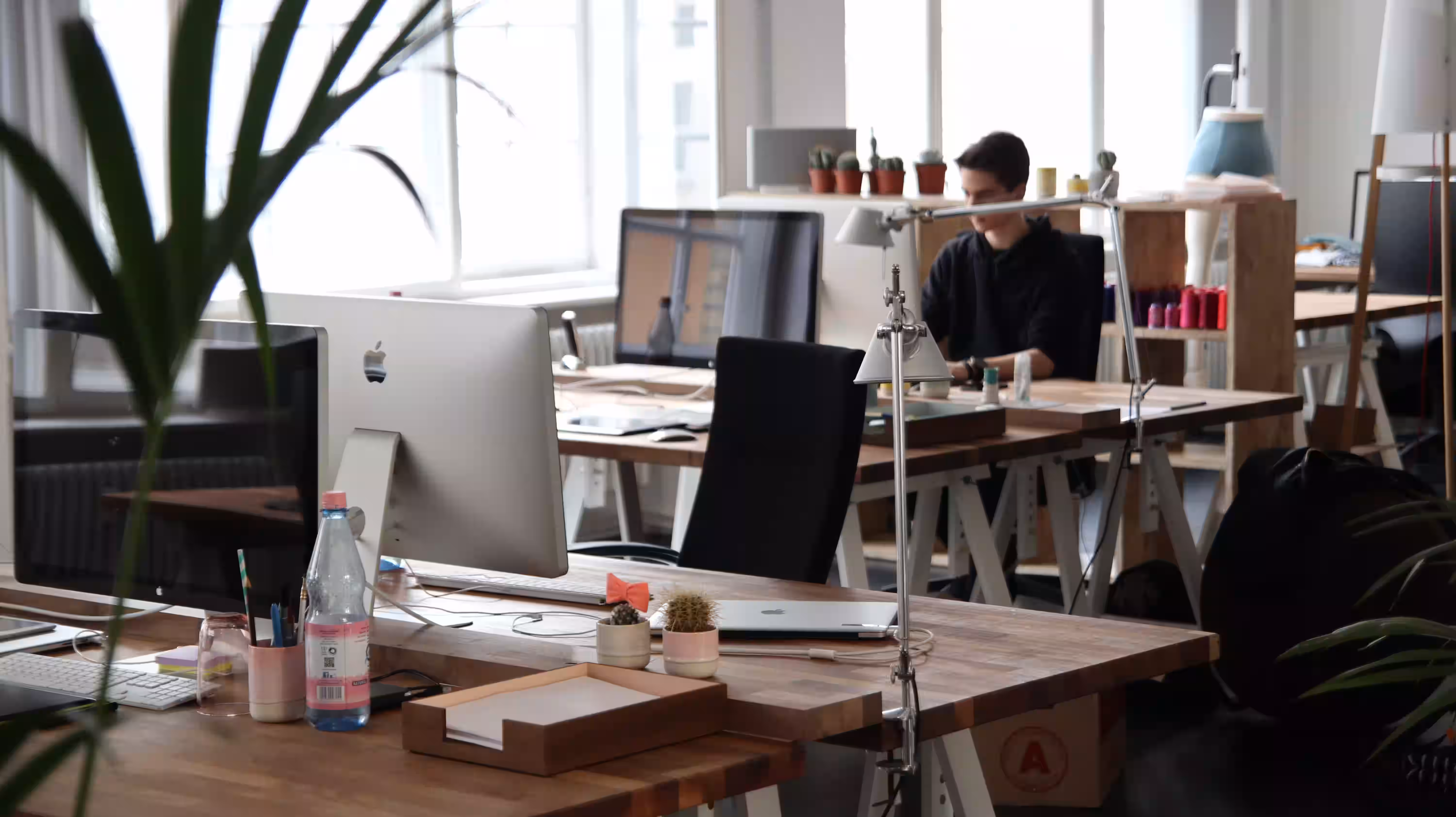 Blog post thumbnail: Preparing for Cookieless World - Digital marketing adaptation strategies